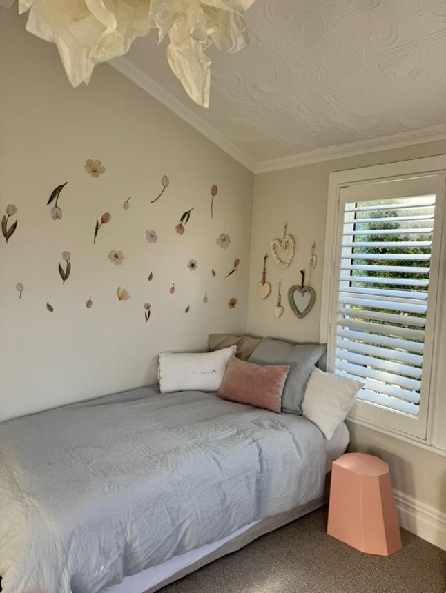 Dainty Delicate Flowers Wall Decals