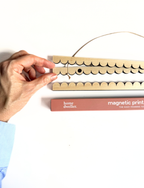 Magnetic Scallop Print Hanger  - Scallop